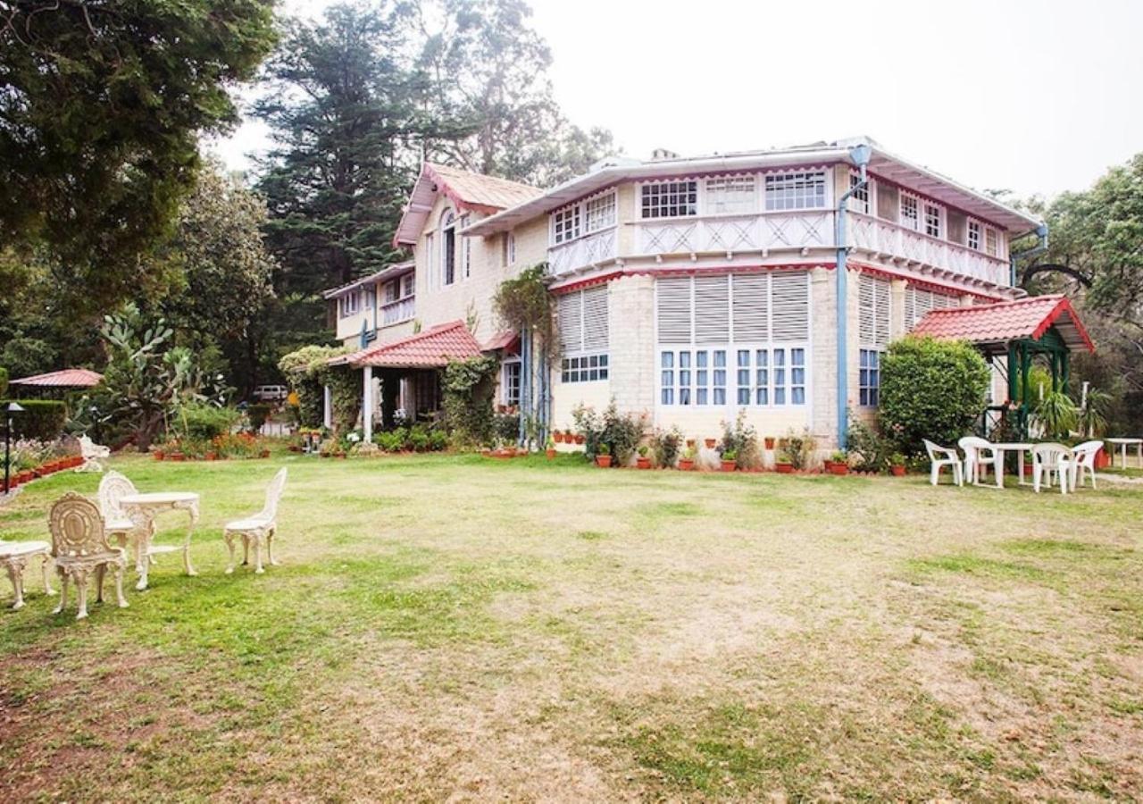 Hotel Chevron Rosemount Ranikhet Exterior foto